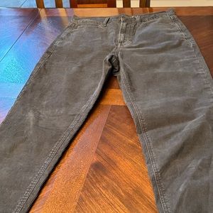 American Eagle, gray corduroy mom, Jean